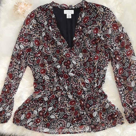 Liz Claiborne Tops - 🚩Liz Claiborne Peplum Blouse